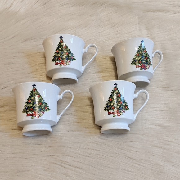 Sea Gull fine china Christmas tree set of 4 mugs - Picture 3 of 9